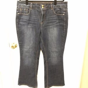 Lane Bryant 18 Short Tighter Tummy Boot Cut Jeans